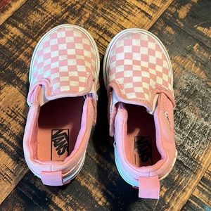 Size 7 pink checkered vans